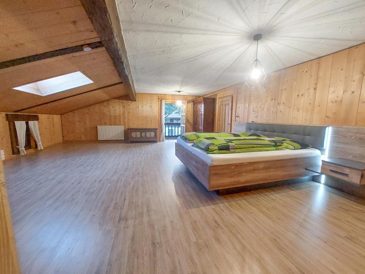 400Qm Bayerische Villa 2500Qm Uneinsehbarer Garten In Beliebter Urlaubsregion ฟรายยุง ภายนอก รูปภาพ