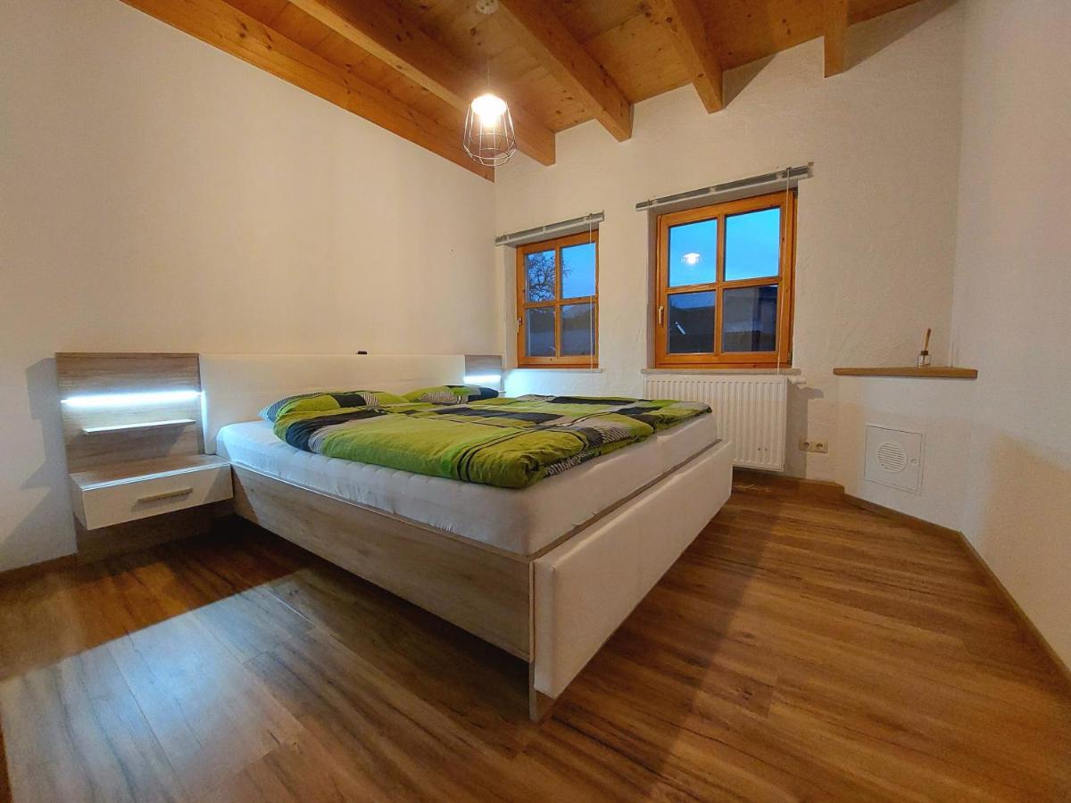 400Qm Bayerische Villa 2500Qm Uneinsehbarer Garten In Beliebter Urlaubsregion ฟรายยุง ภายนอก รูปภาพ
