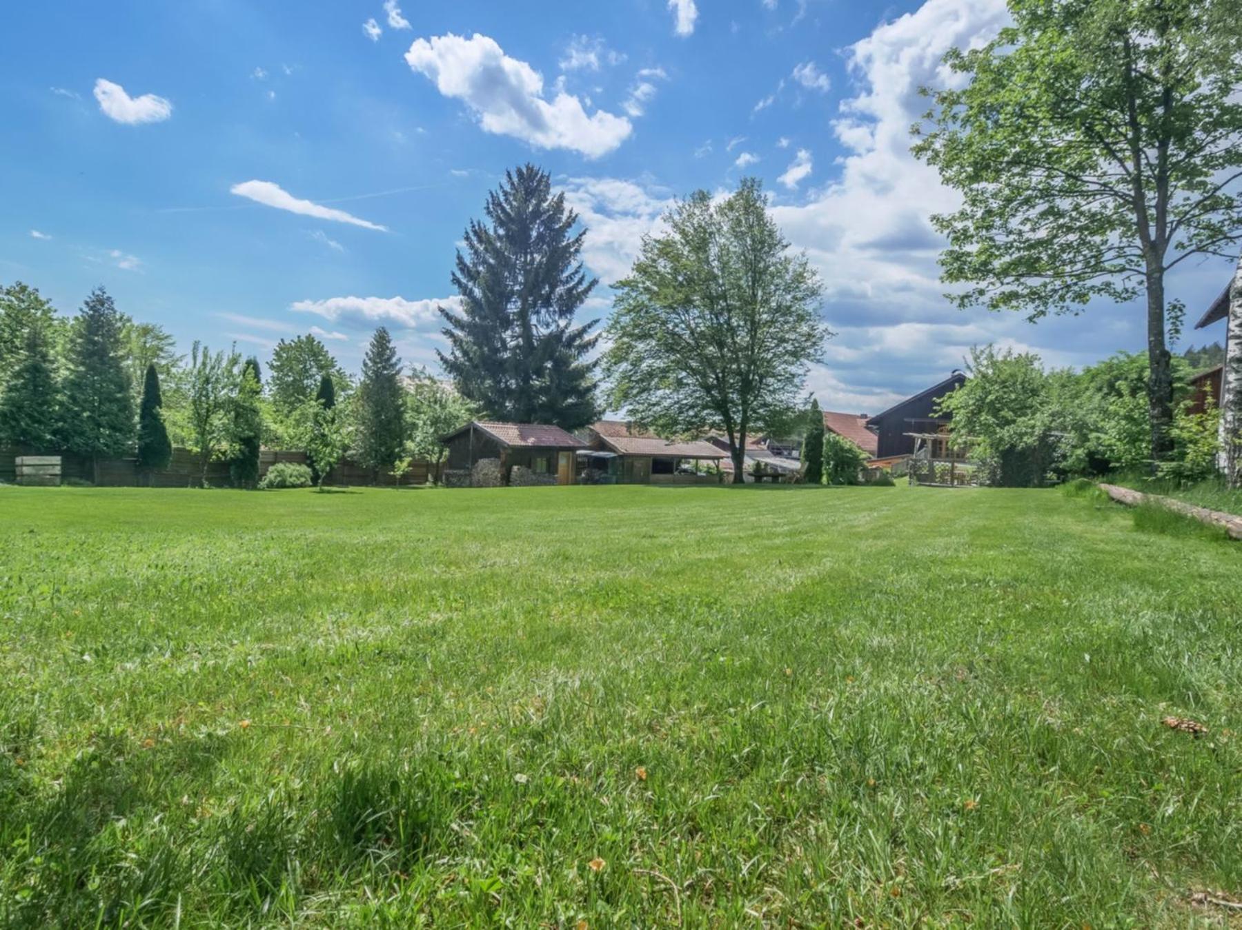 400Qm Bayerische Villa 2500Qm Uneinsehbarer Garten In Beliebter Urlaubsregion ฟรายยุง ภายนอก รูปภาพ